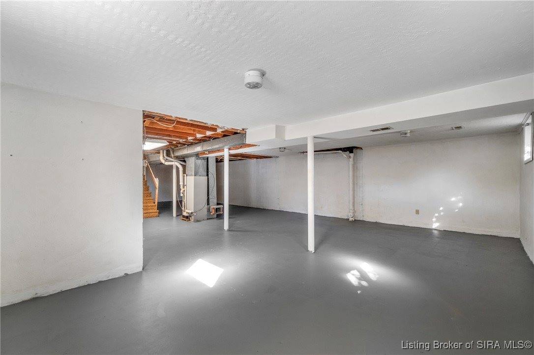 102 Hungate Street, Salem, IN 47167