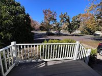 19 Club House Dr, Egg Harbor City, NJ 08215