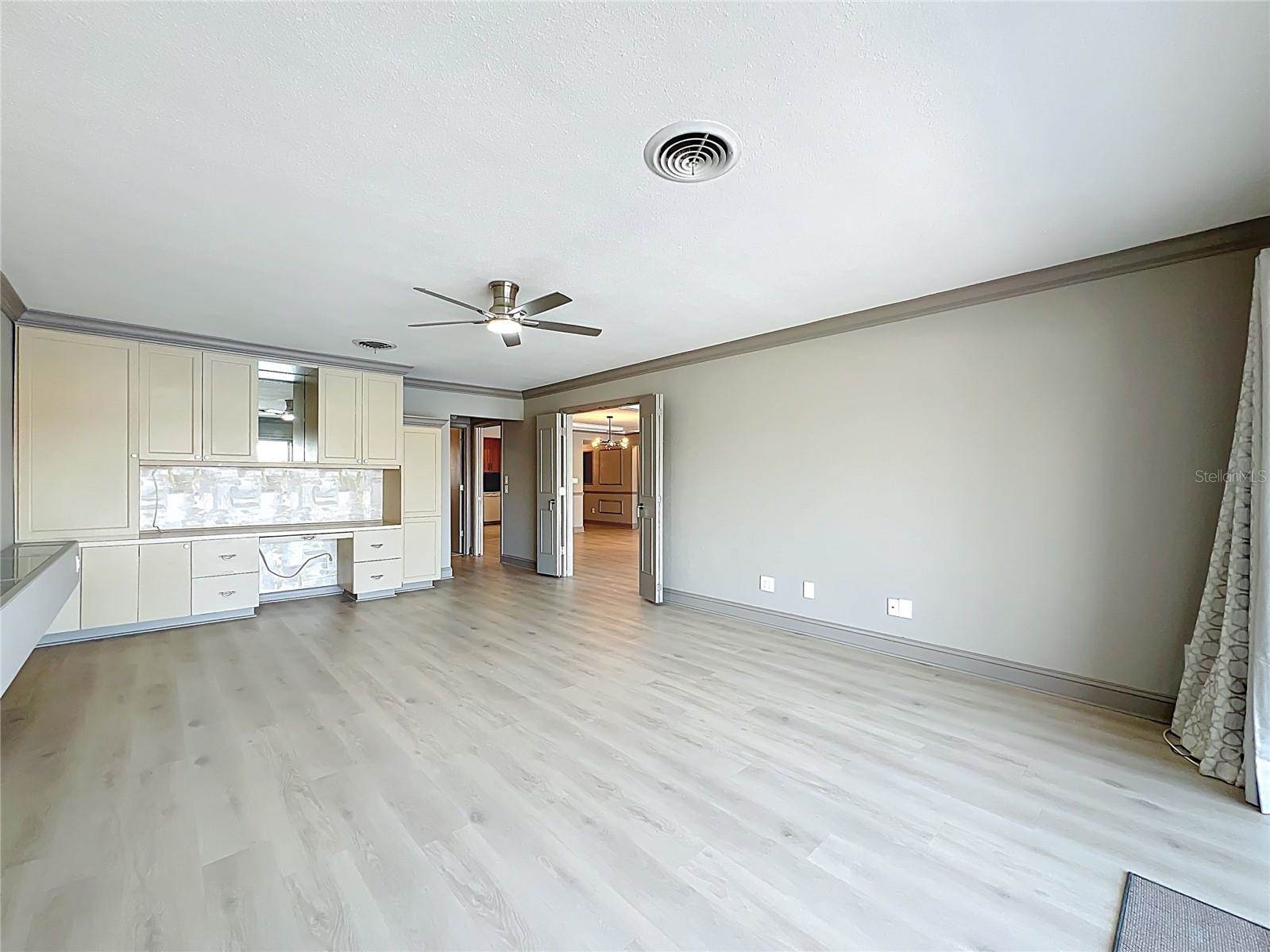 3717 46TH Avenue South, Saint Petersburg, FL 33711