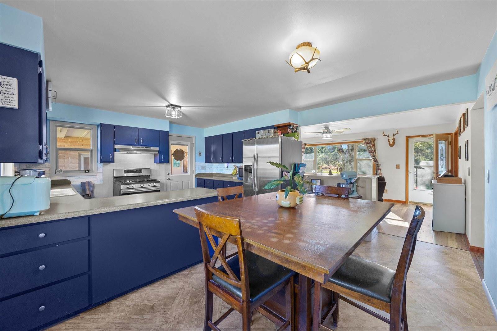 7124 State Highway 66, Custer, WI 54423