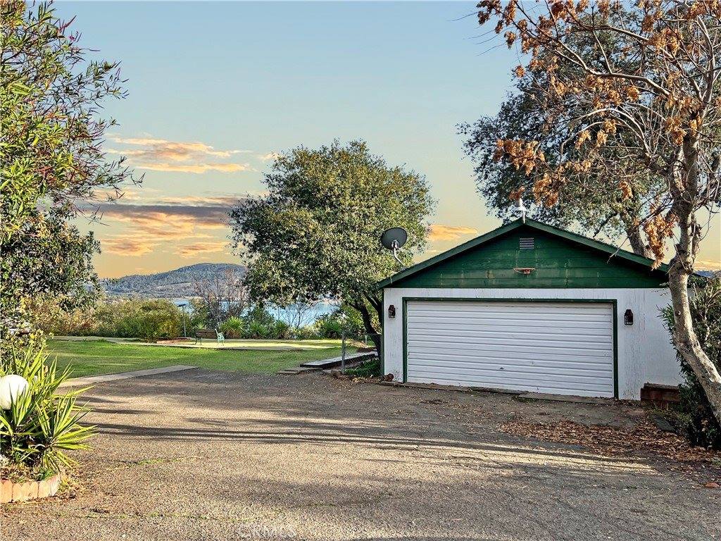 11613 Lakeview, Clearlake Oaks, CA 95423