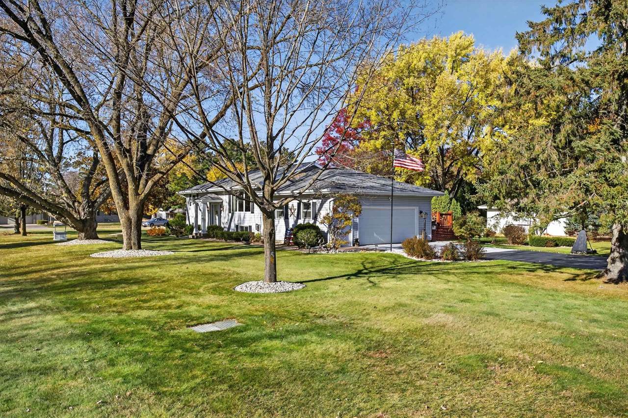 1138 Weeping Willow Circle, Wisconsin Rapids, WI 54494