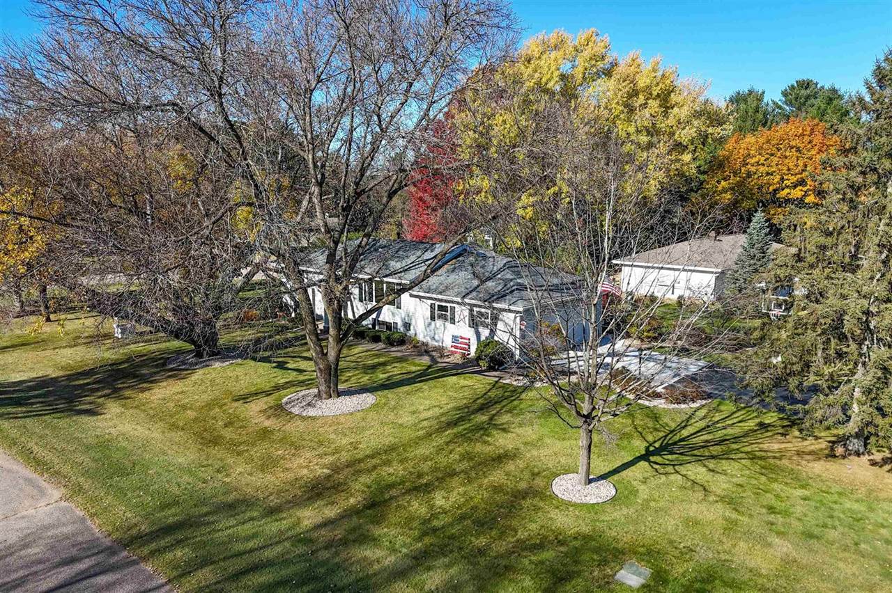 1138 Weeping Willow Circle, Wisconsin Rapids, WI 54494