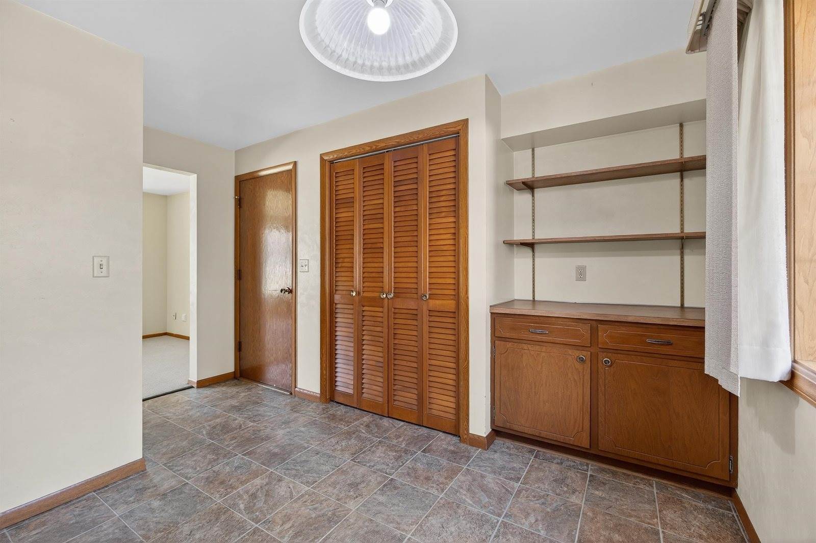 7750 Deer Lane, Wisconsin Rapids, WI 54494