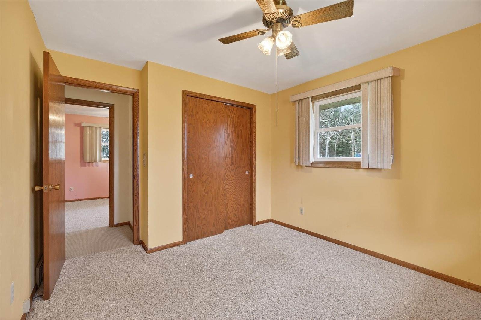 7750 Deer Lane, Wisconsin Rapids, WI 54494