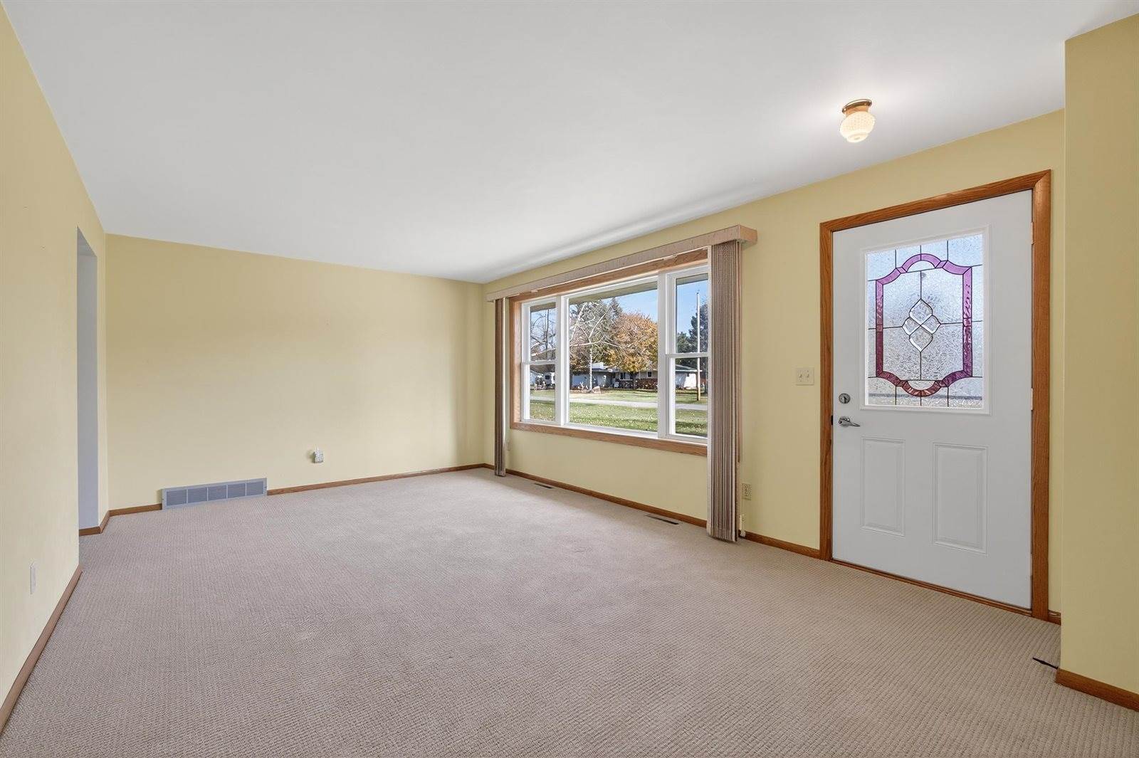 7750 Deer Lane, Wisconsin Rapids, WI 54494