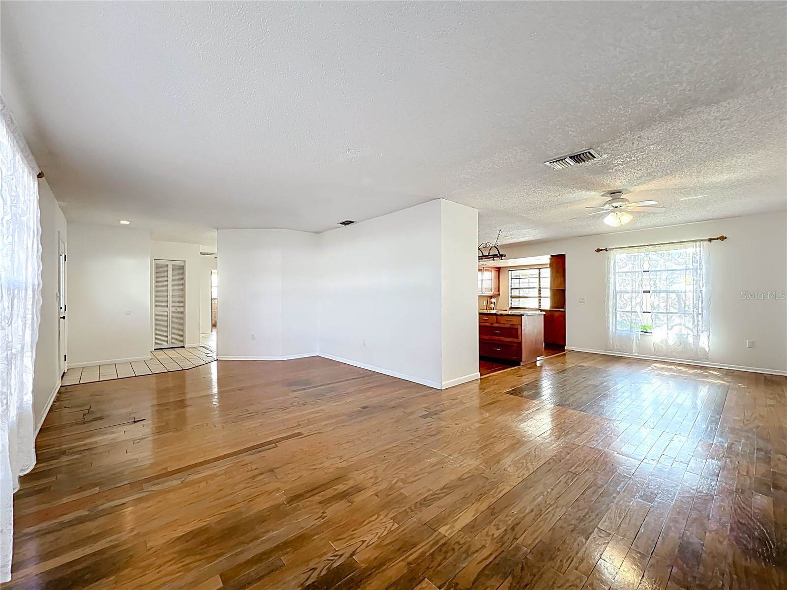 11180 113TH Avenue, Largo, FL 33778