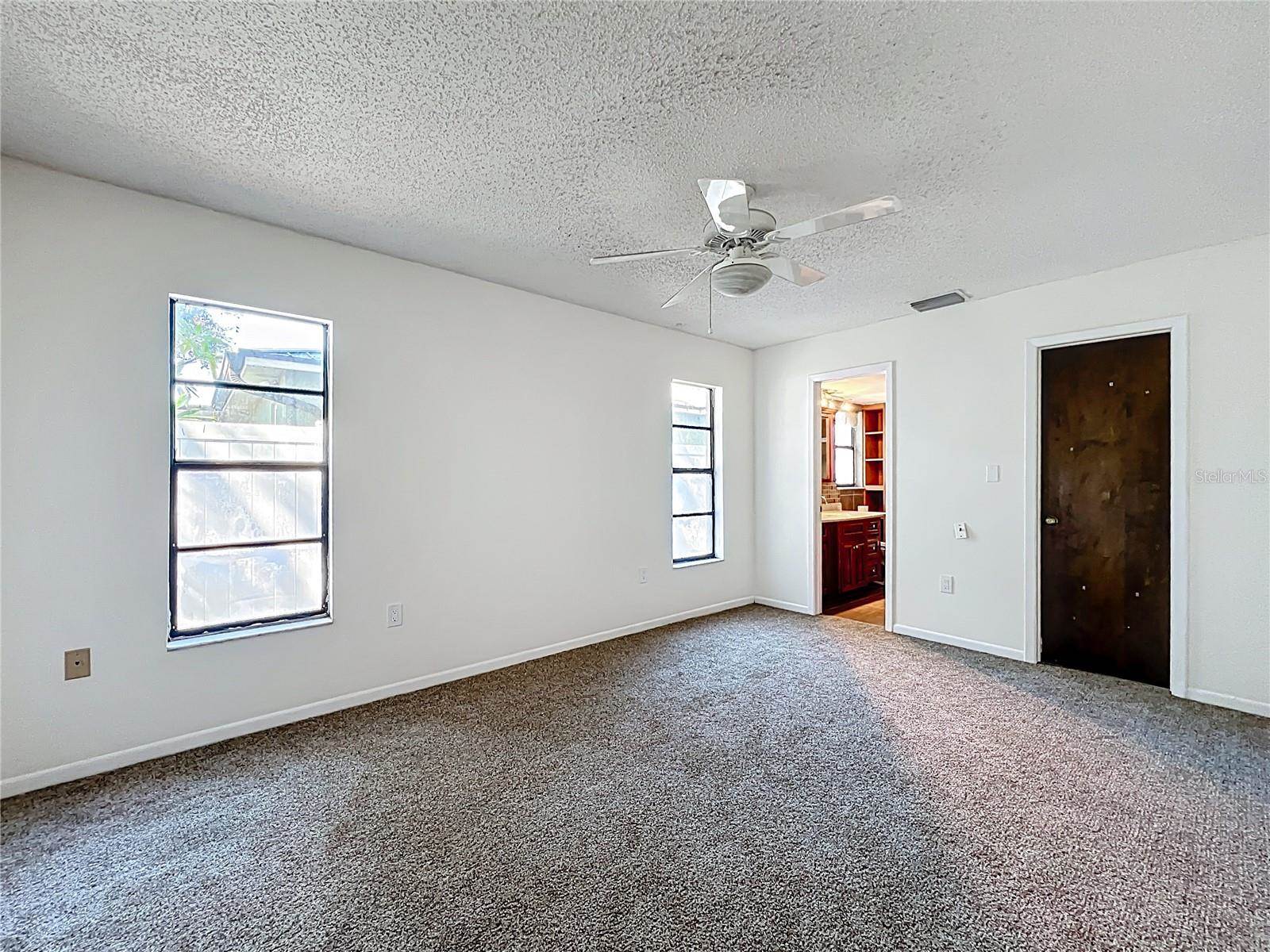 11180 113TH Avenue, Largo, FL 33778