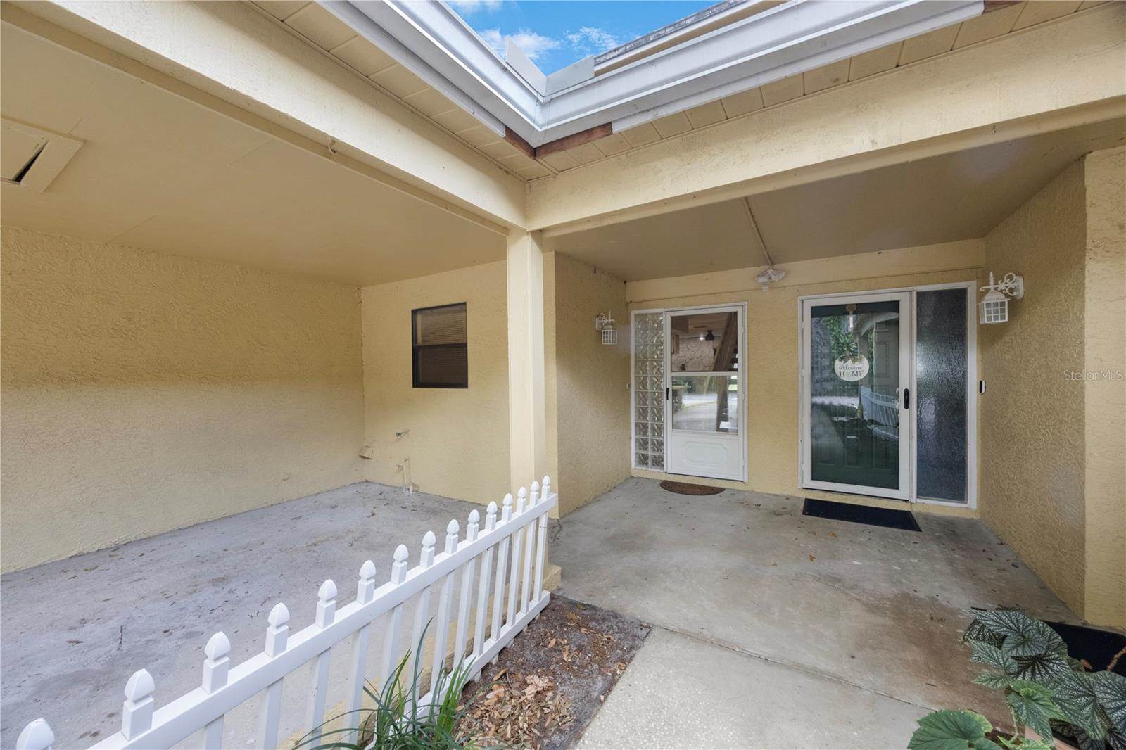 413 Somerset Lane, Palm Harbor, FL 34684