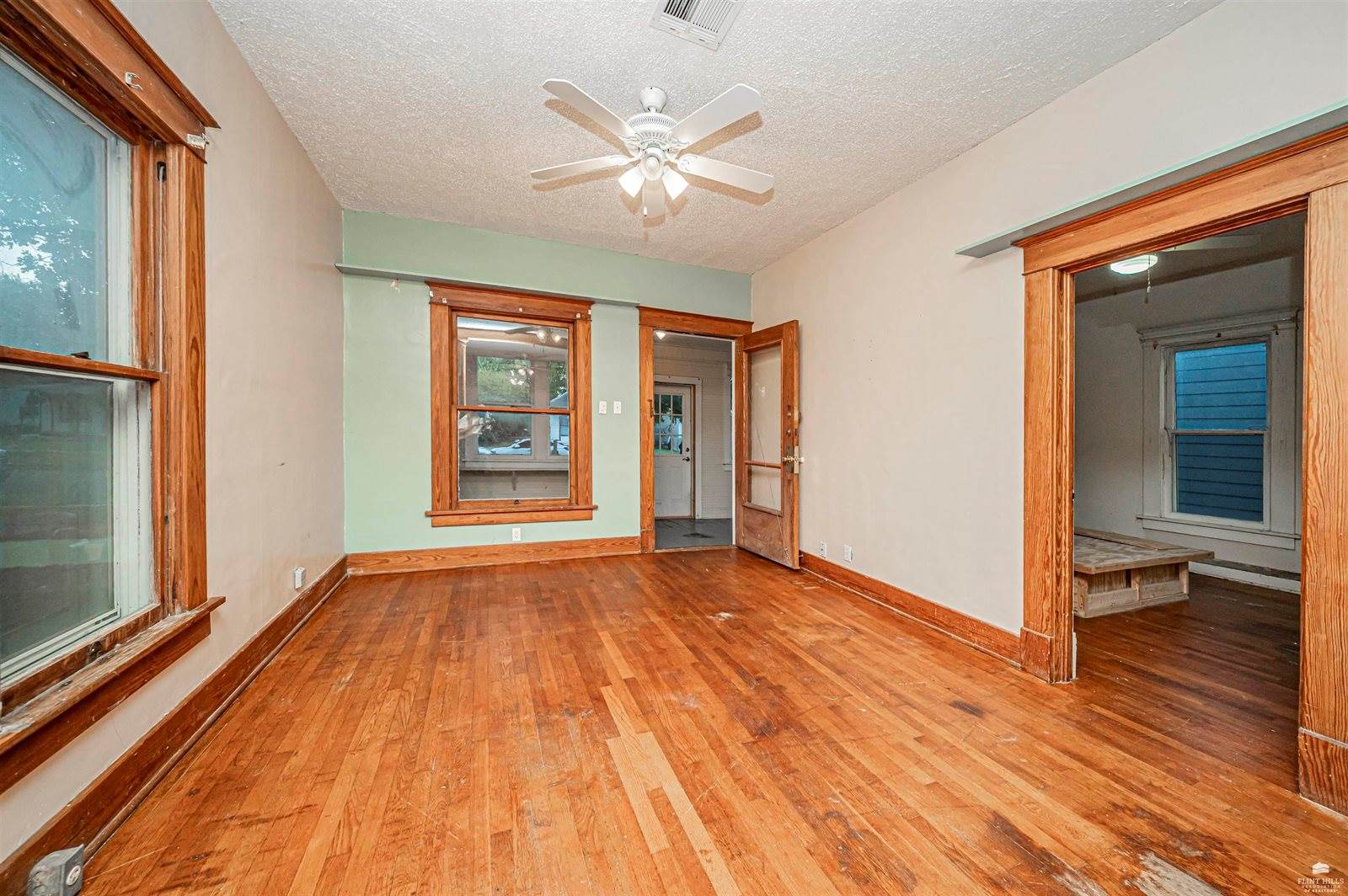 326 West 11th Street, Junction City, KS 66441