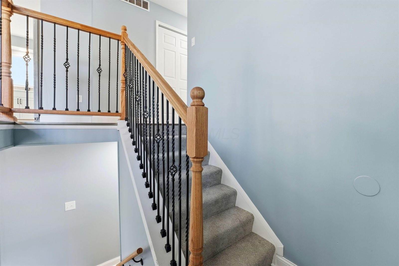 5377 Bleaker Avenue, Columbus, OH 43232