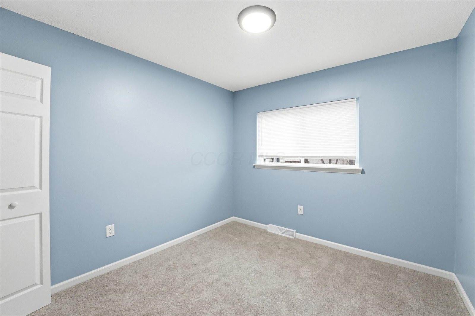 5377 Bleaker Avenue, Columbus, OH 43232