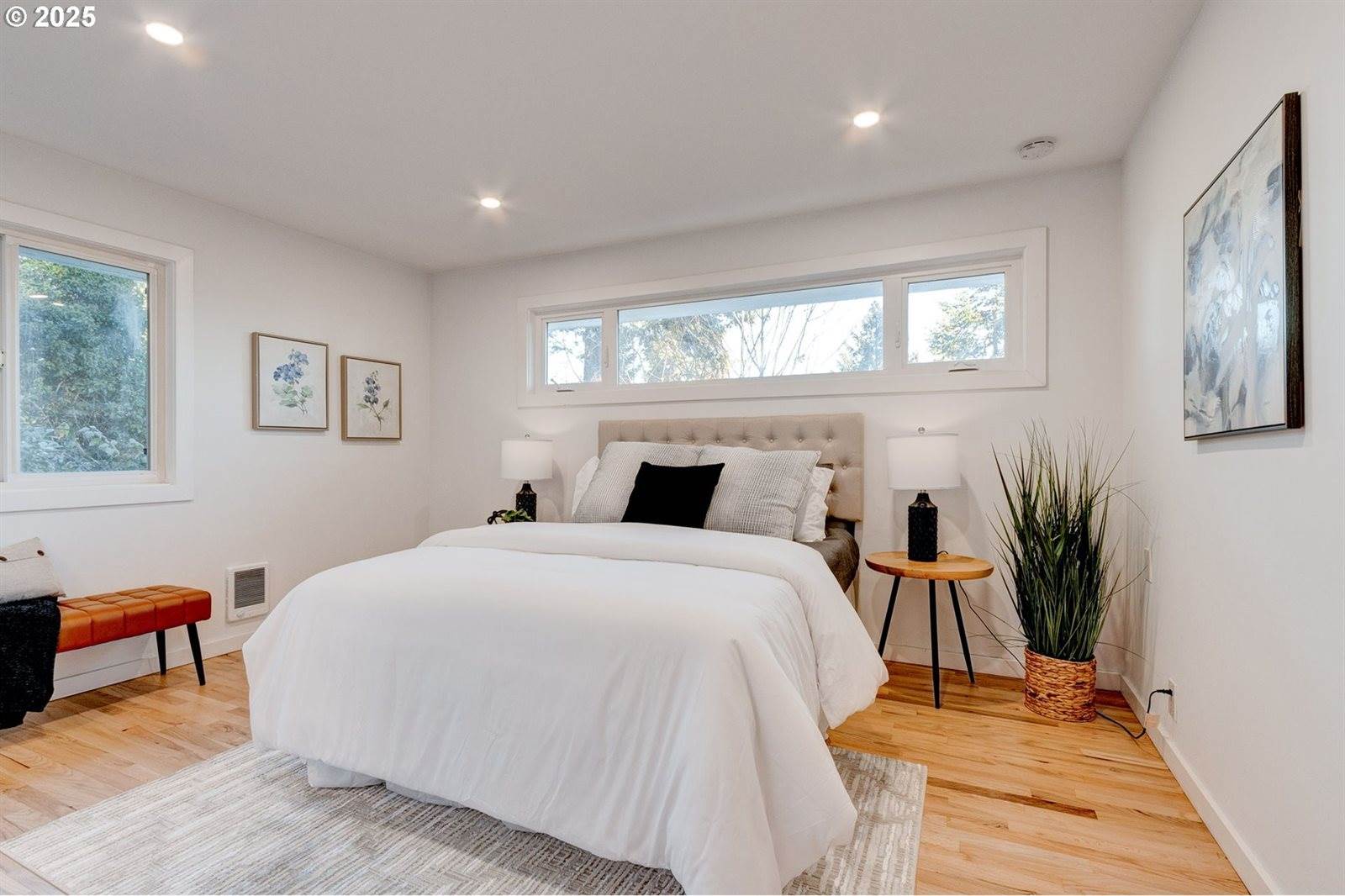 2041 Marylhurst Dr, West Linn, OR 97068