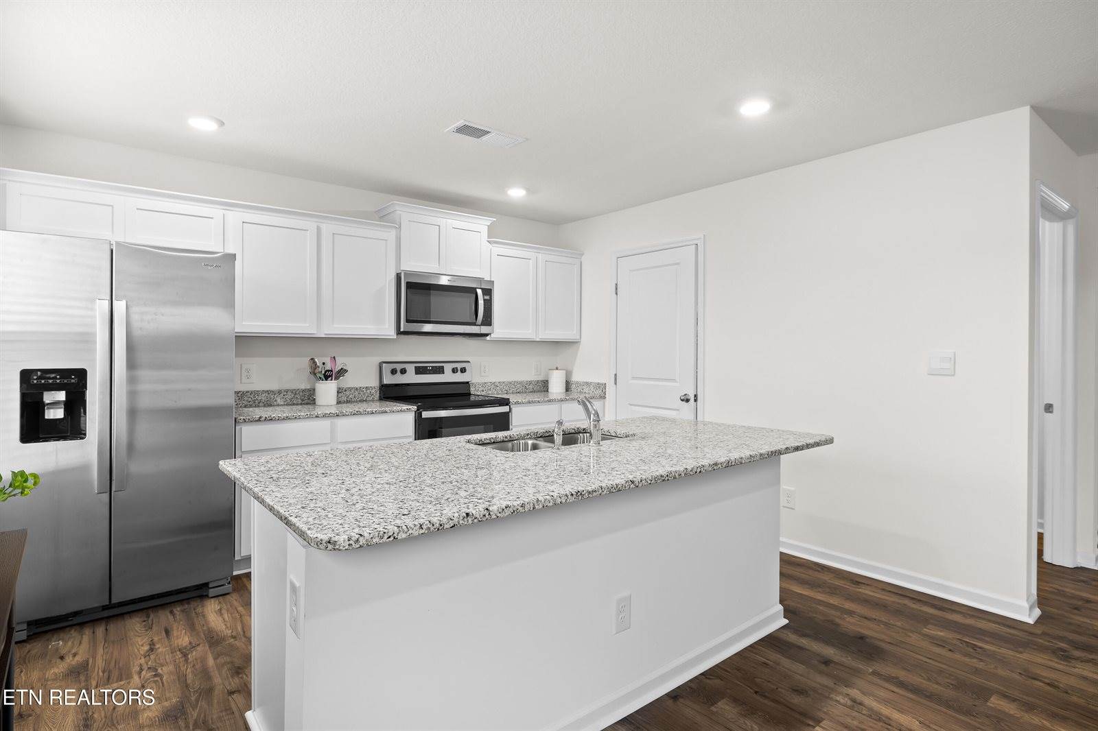 168 Crescent Circle, Niota, TN 37826