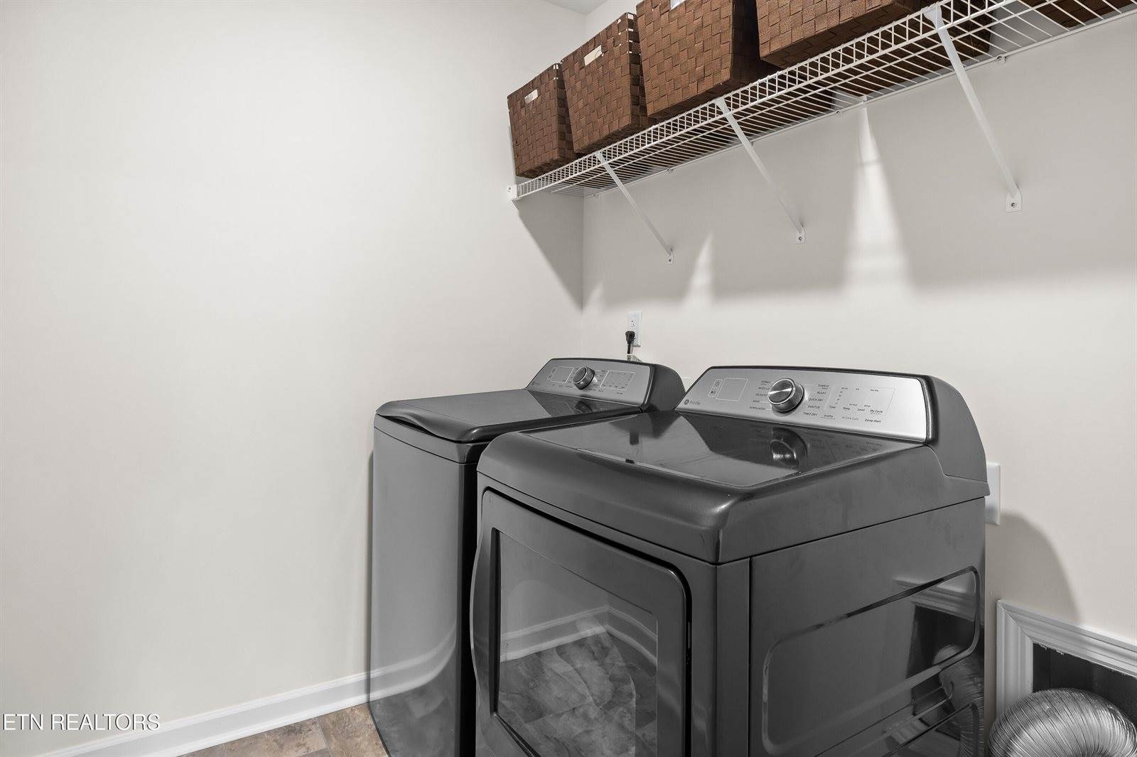 168 Crescent Circle, Niota, TN 37826