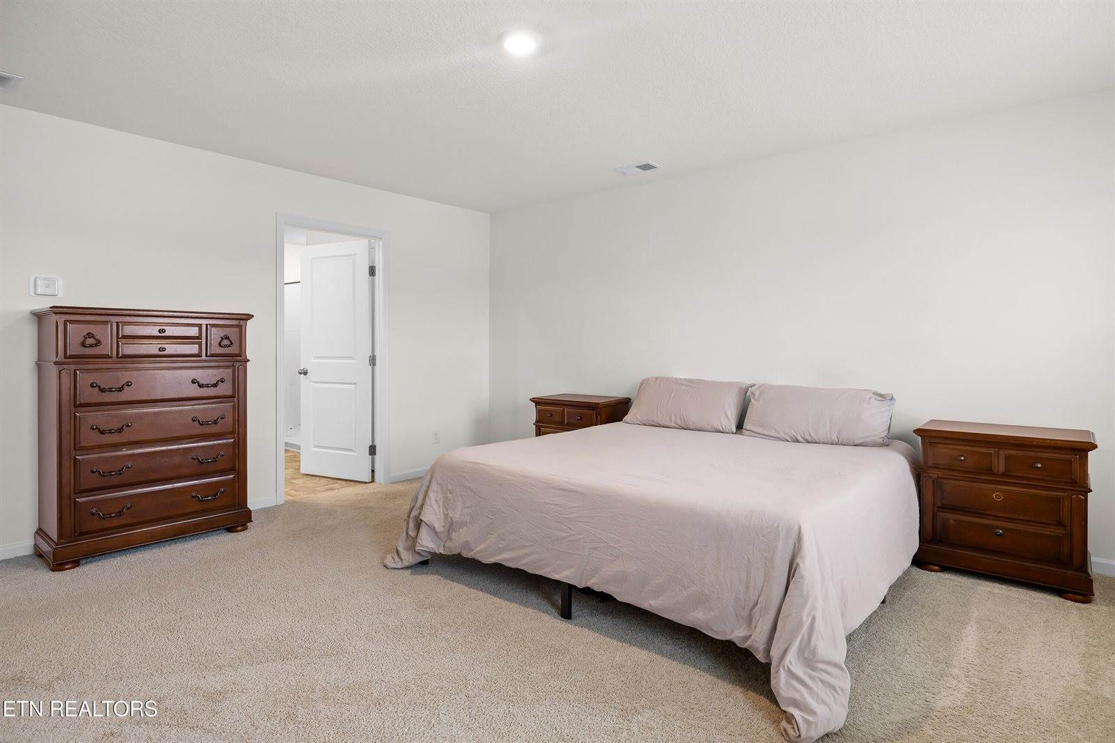 168 Crescent Circle, Niota, TN 37826