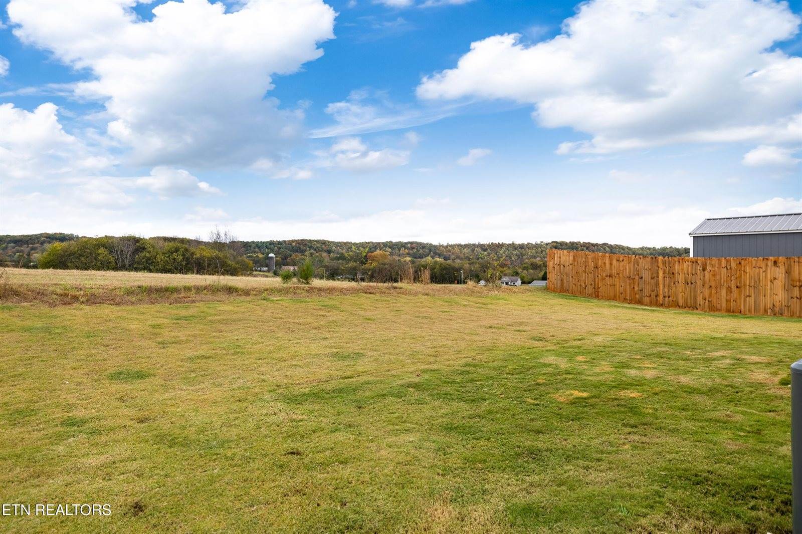 168 Crescent Circle, Niota, TN 37826