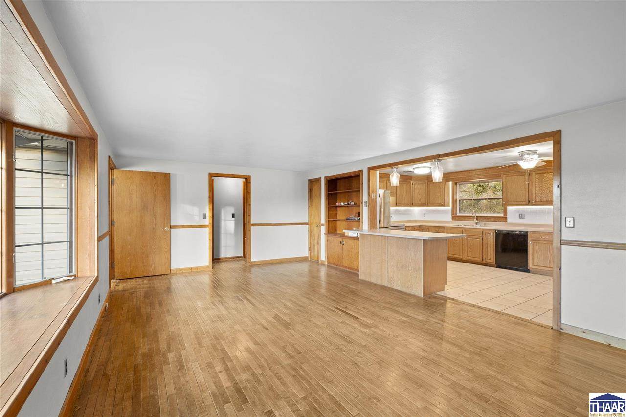 2074 West 300 S, Crawfordsville, IN 47933