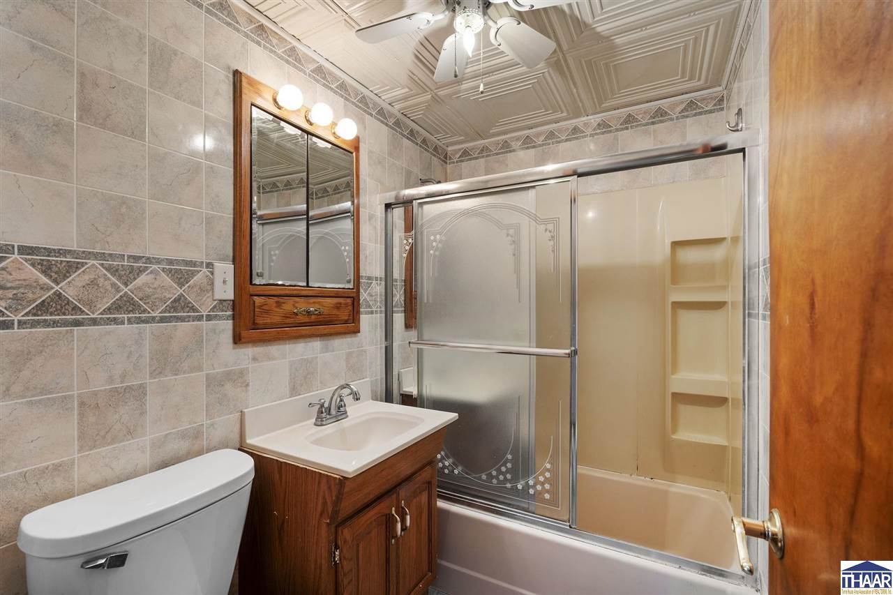 2074 West 300 S, Crawfordsville, IN 47933