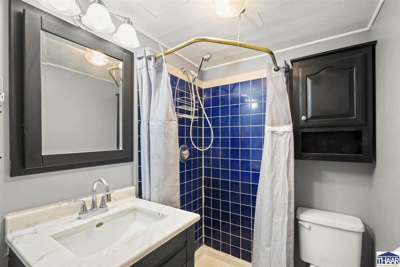 2074 West 300 S, Crawfordsville, IN 47933