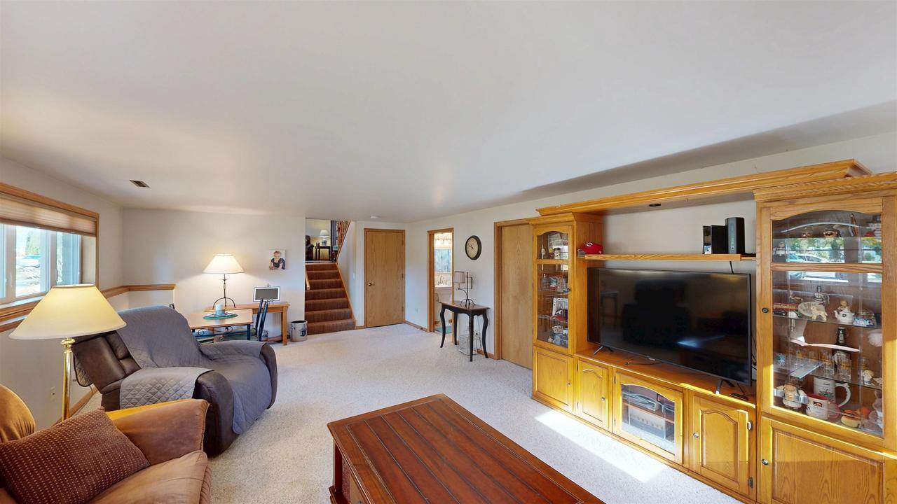 736 Lucas Lane, Jefferson, WI 53549