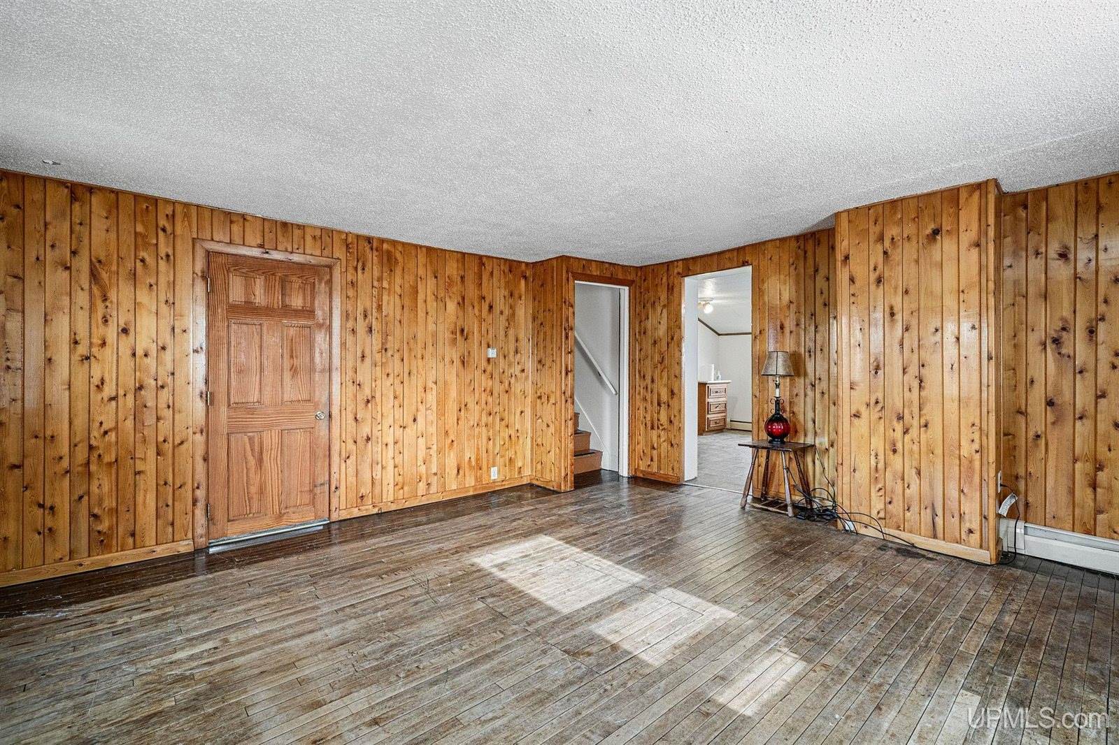 404 N Princeton Drive, Gwinn, MI 49841