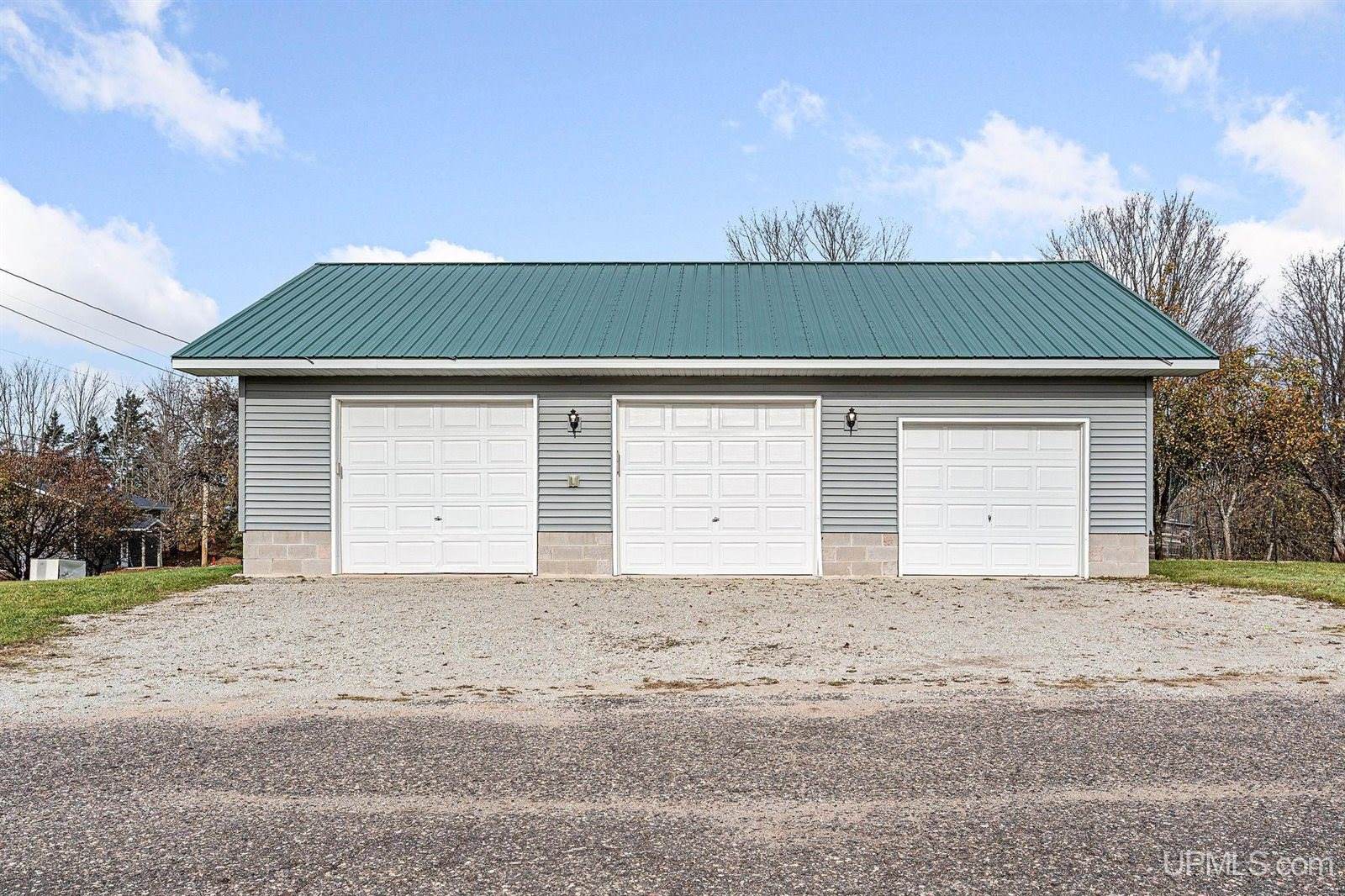 404 N Princeton Drive, Gwinn, MI 49841