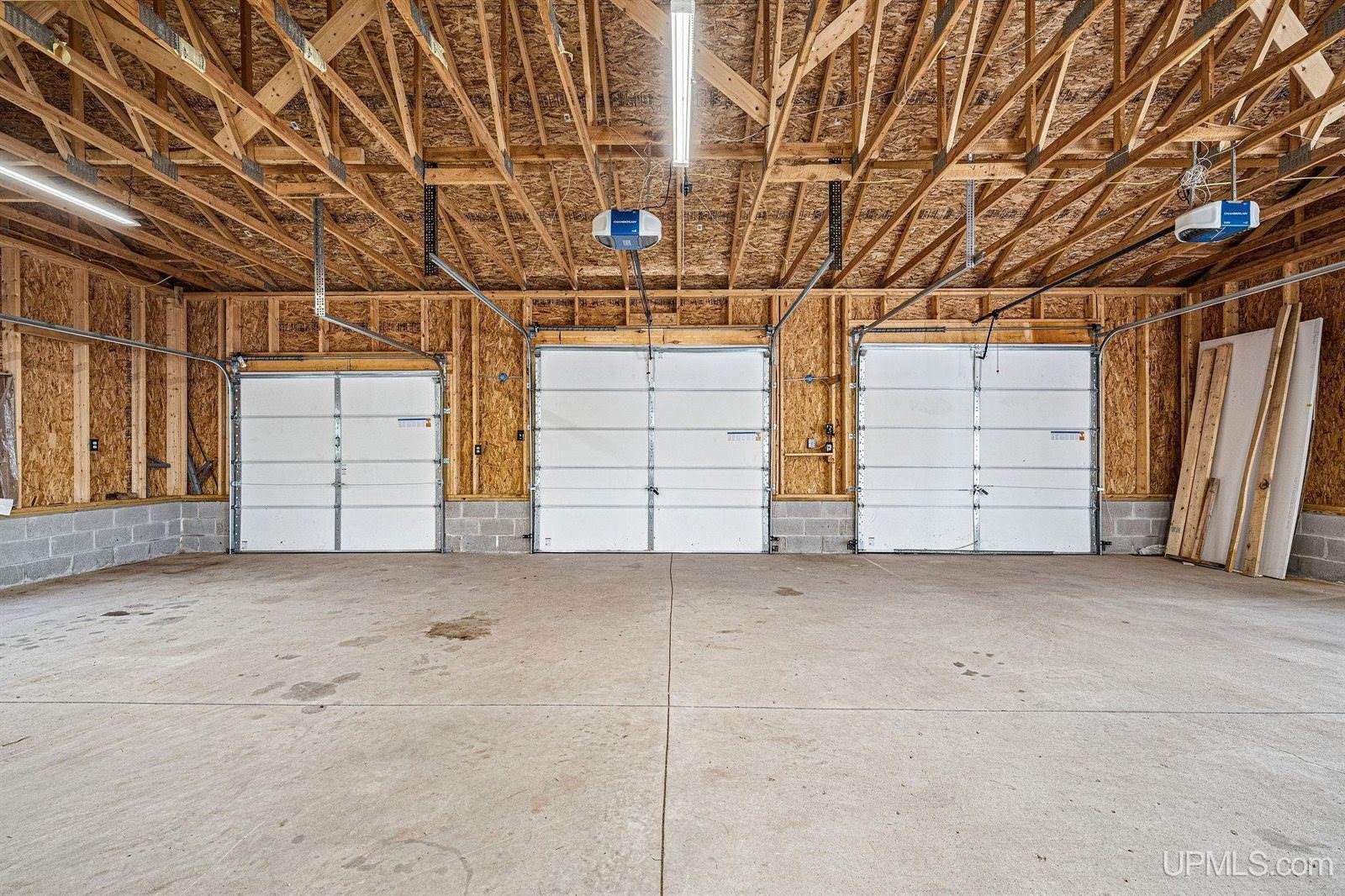 404 N Princeton Drive, Gwinn, MI 49841