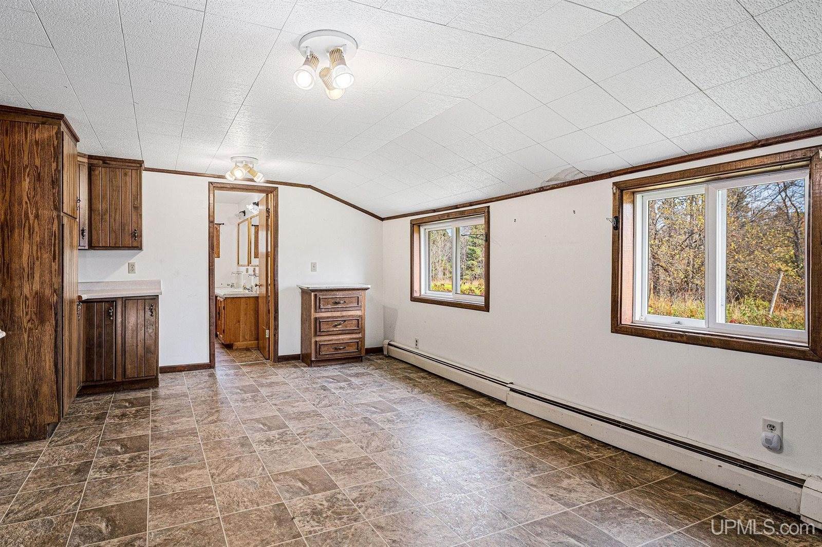 404 N Princeton Drive, Gwinn, MI 49841