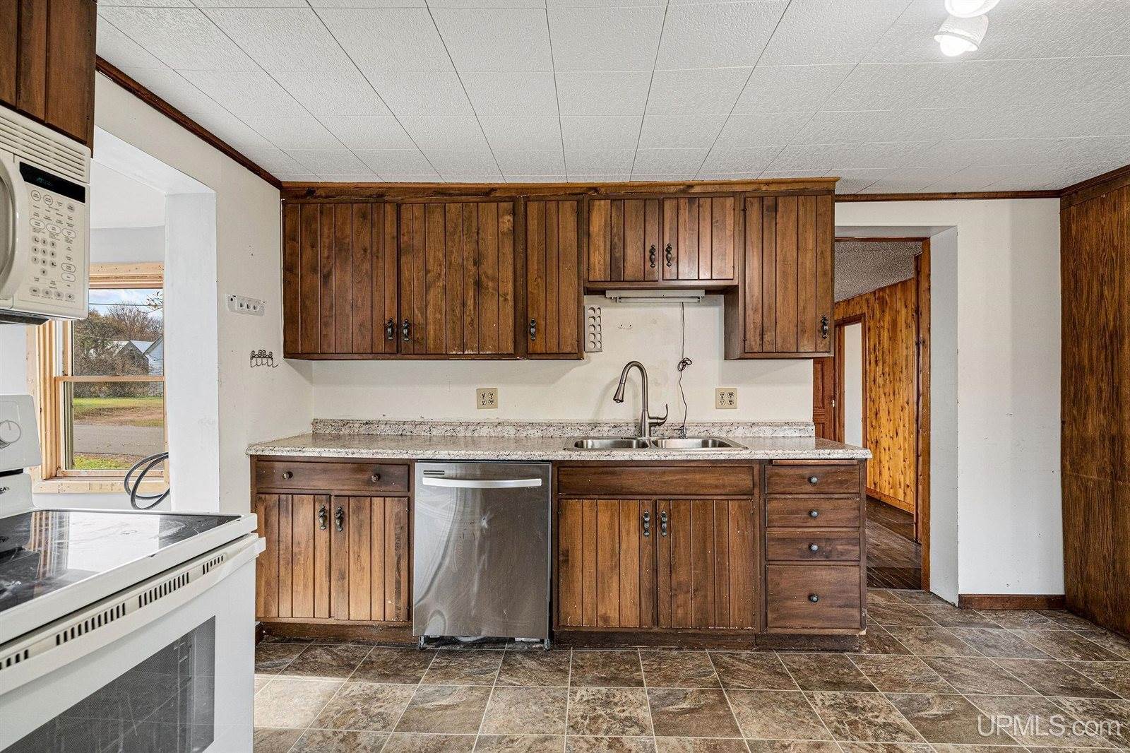 404 N Princeton Drive, Gwinn, MI 49841