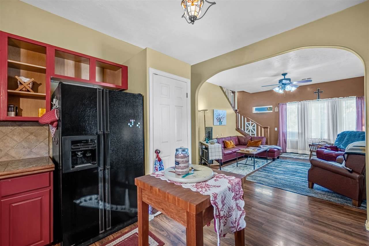 704 6th St, Elgin, OK 73538