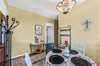 704 6th St, Elgin, OK 73538