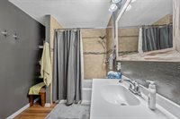 704 6th St, Elgin, OK 73538