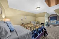 704 6th St, Elgin, OK 73538