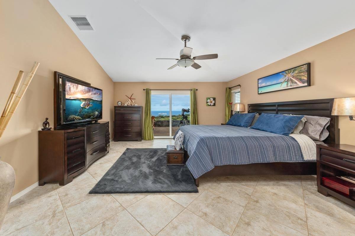 75-6096 Haku Mele Pl, Kailua-Kona, HI 96740