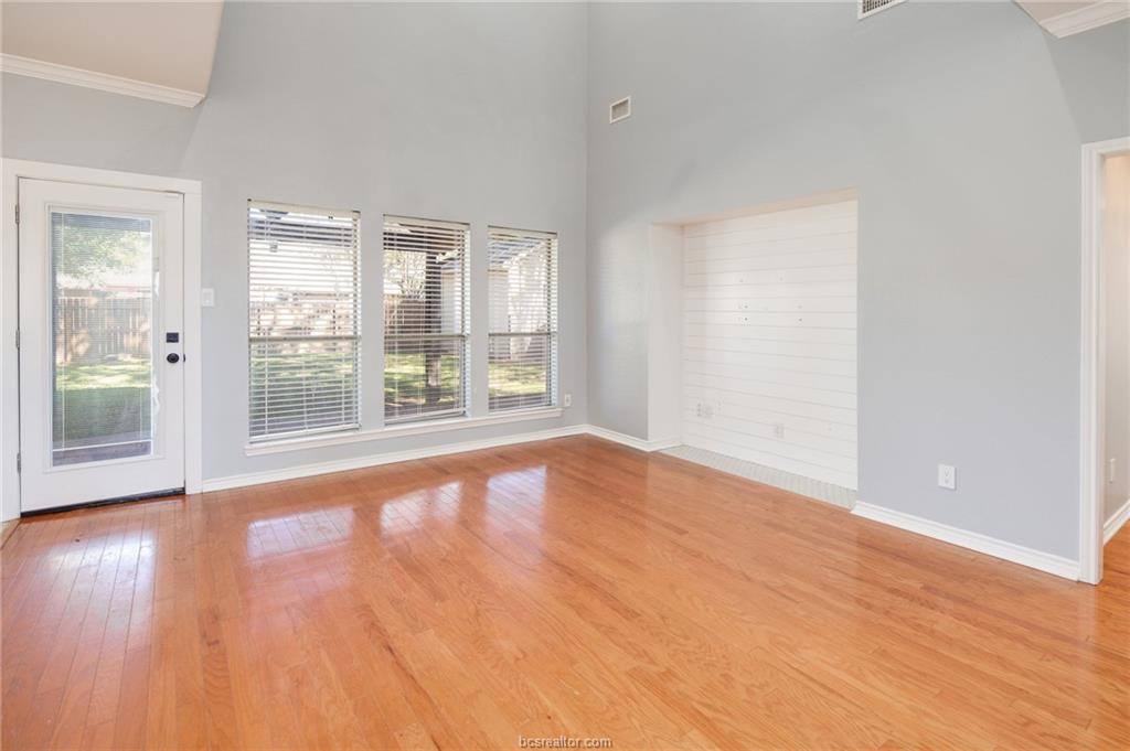 3715 Bridle Court, College Station, TX 77845