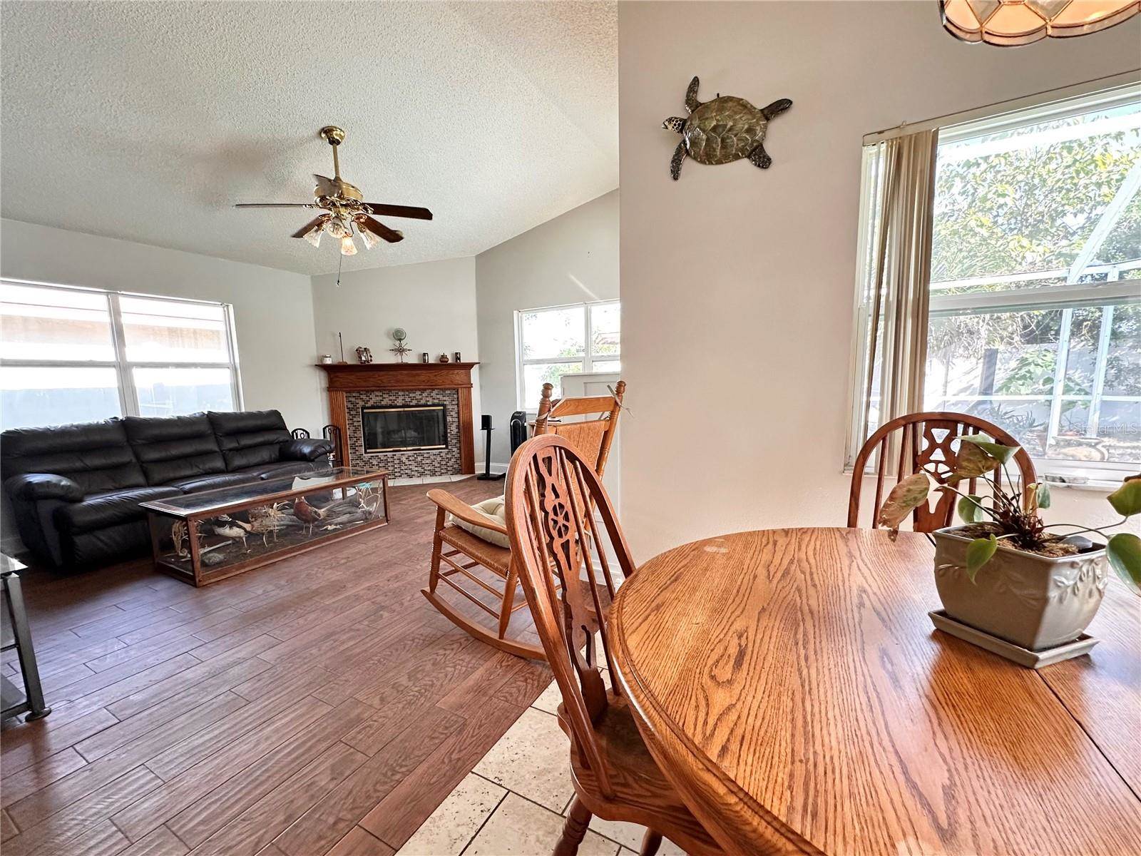 8313 Wrens Way, Largo, FL 33773