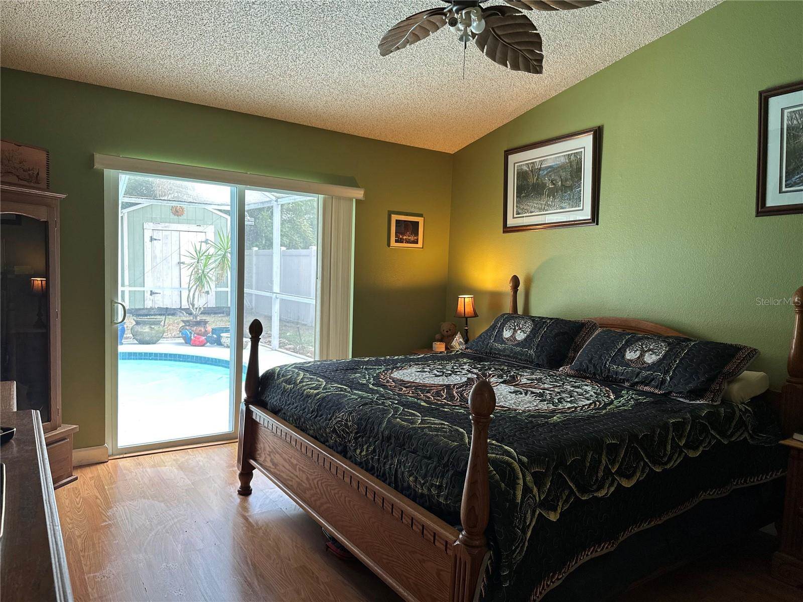 8313 Wrens Way, Largo, FL 33773