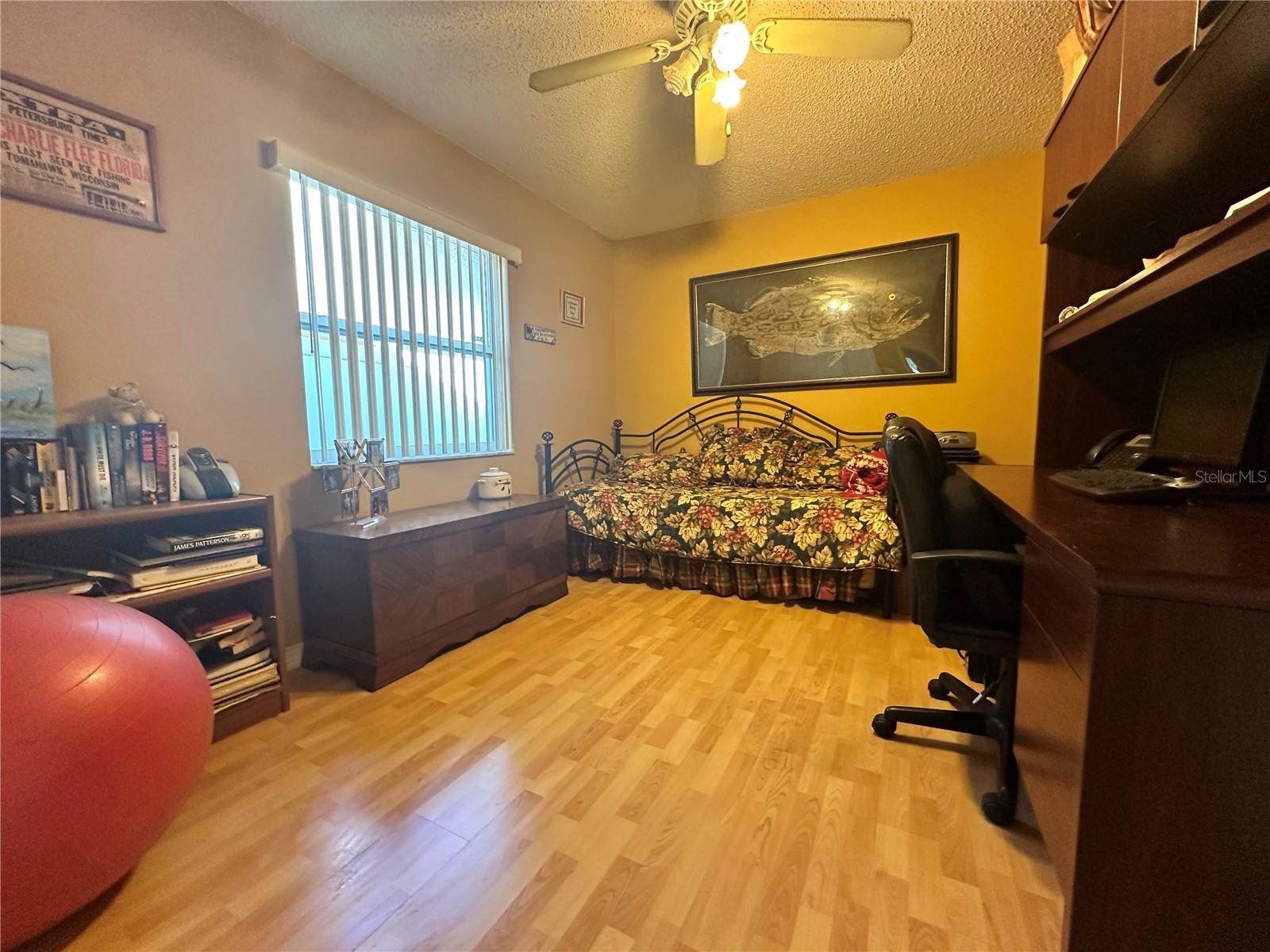 8313 Wrens Way, Largo, FL 33773