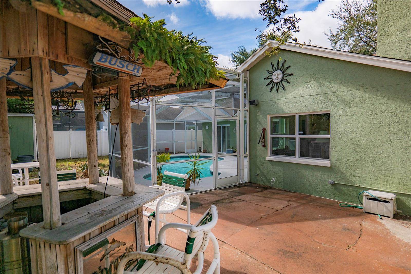 8313 Wrens Way, Largo, FL 33773