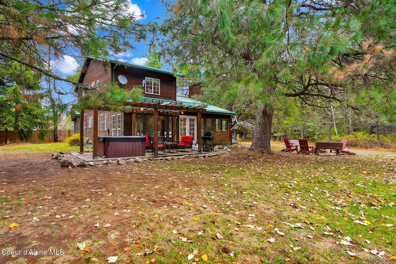 35 Shadow Mountain Rd, Sandpoint, ID 83864