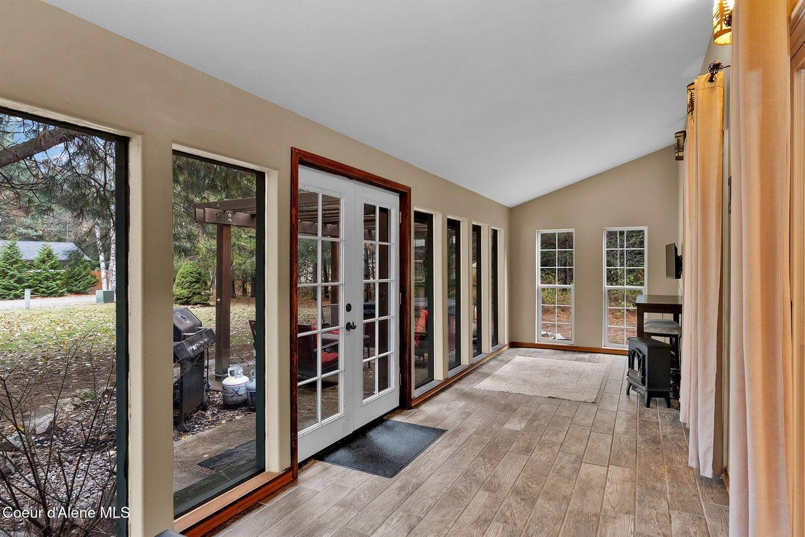 35 Shadow Mountain Rd, Sandpoint, ID 83864