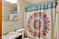 35 Shadow Mountain Rd, Sandpoint, ID 83864