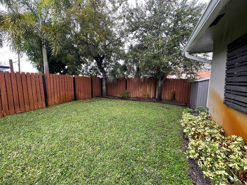 975 NE 40th St C, Oakland Park, FL 33334