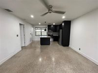 975 NE 40th St C, Oakland Park, FL 33334