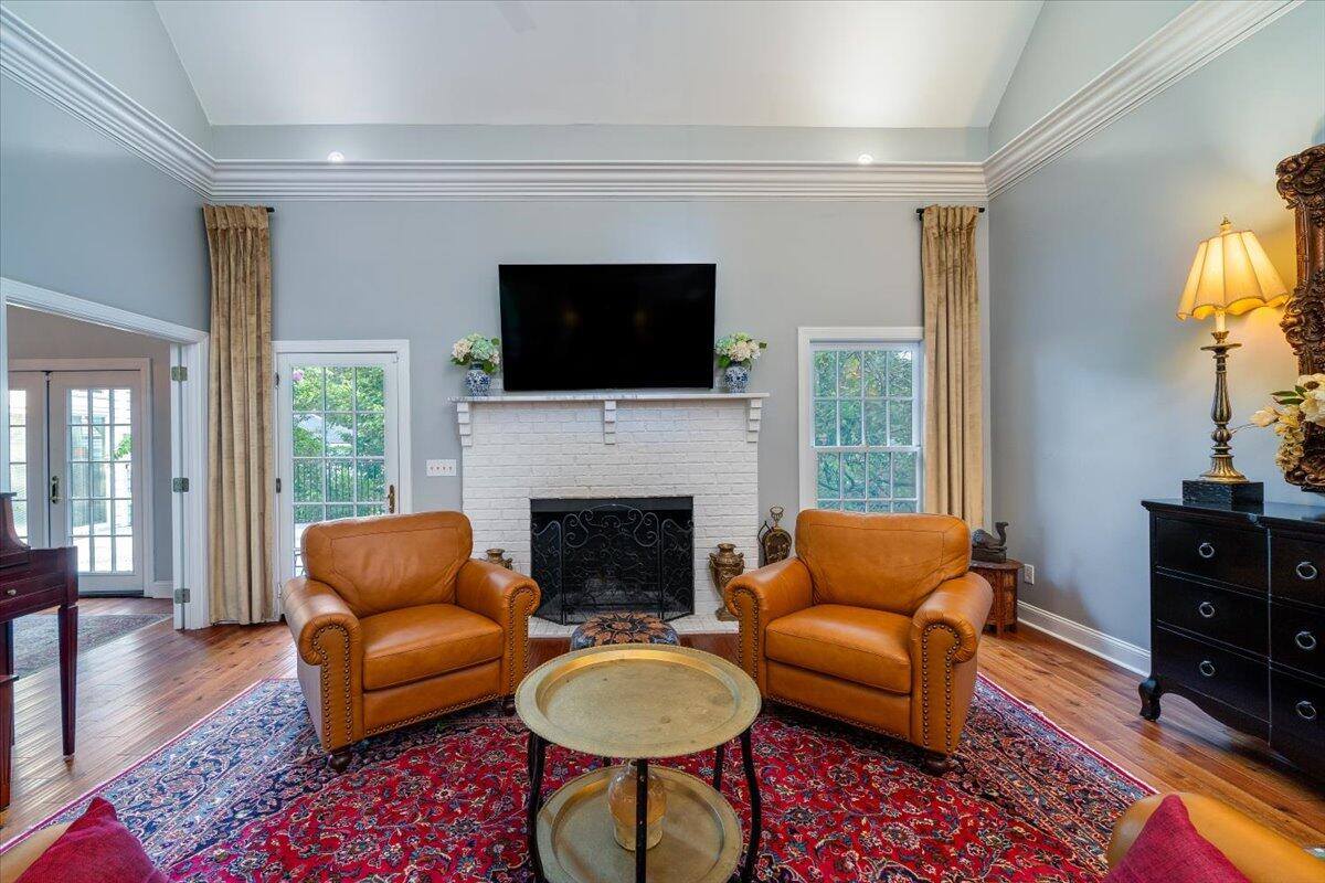 6949 Maybank Highway, Wadmalaw Island, SC 29487