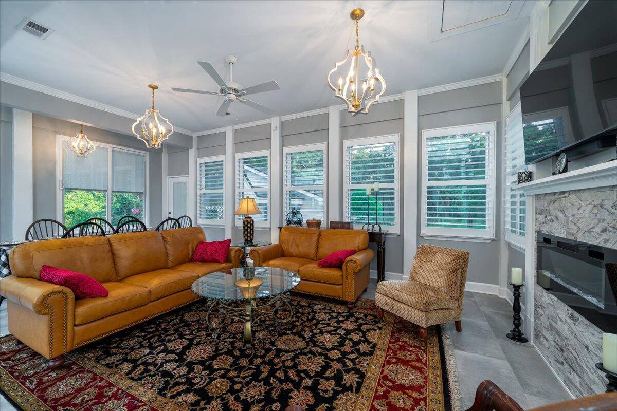 6949 Maybank Highway, Wadmalaw Island, SC 29487