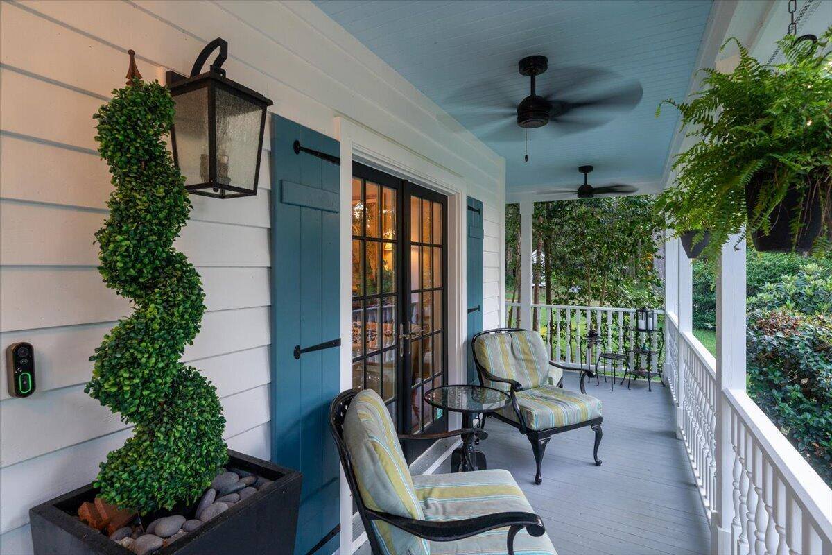 6949 Maybank Highway, Wadmalaw Island, SC 29487