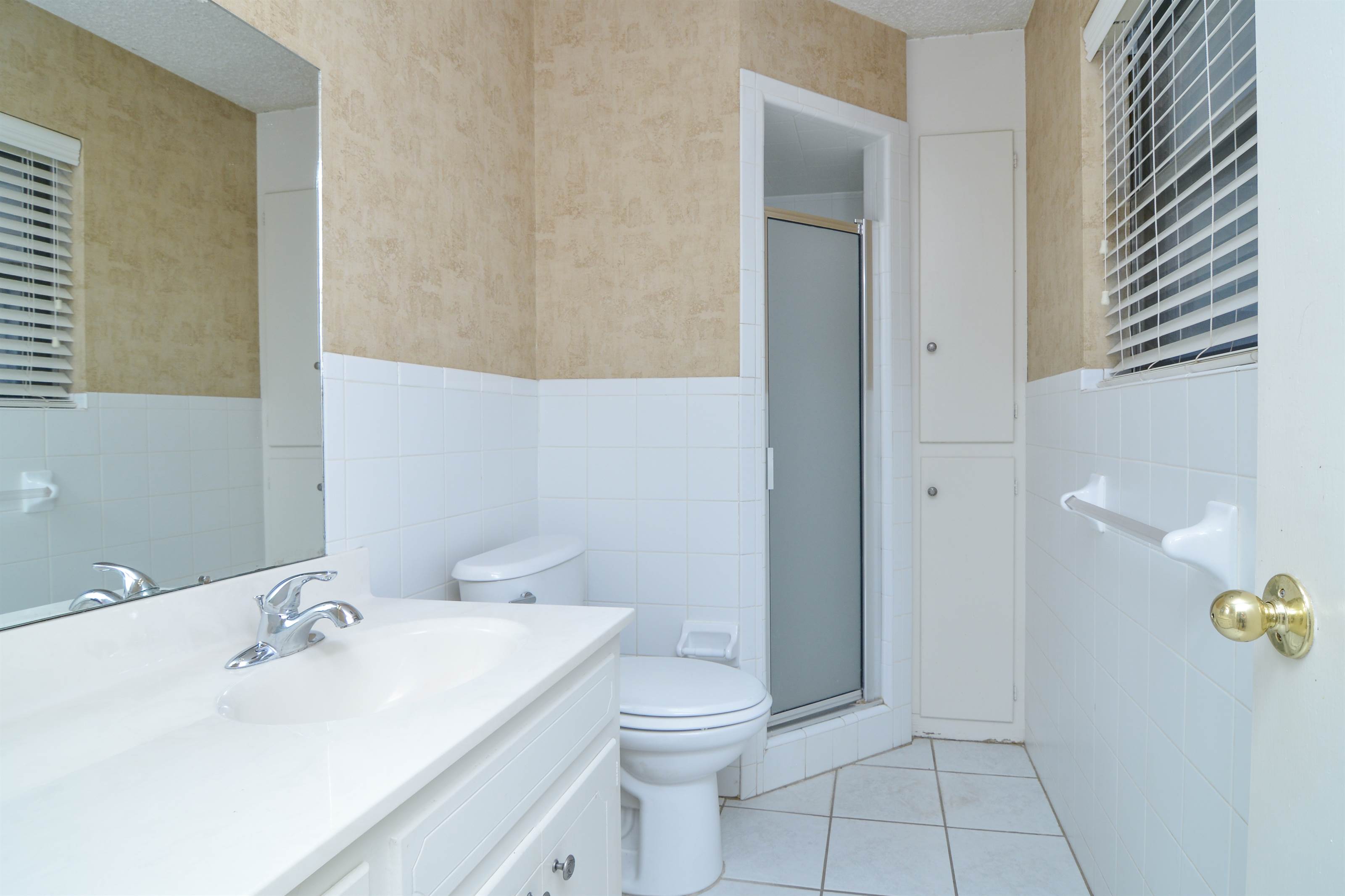 801 13th Street, Shallowater, TX 79363