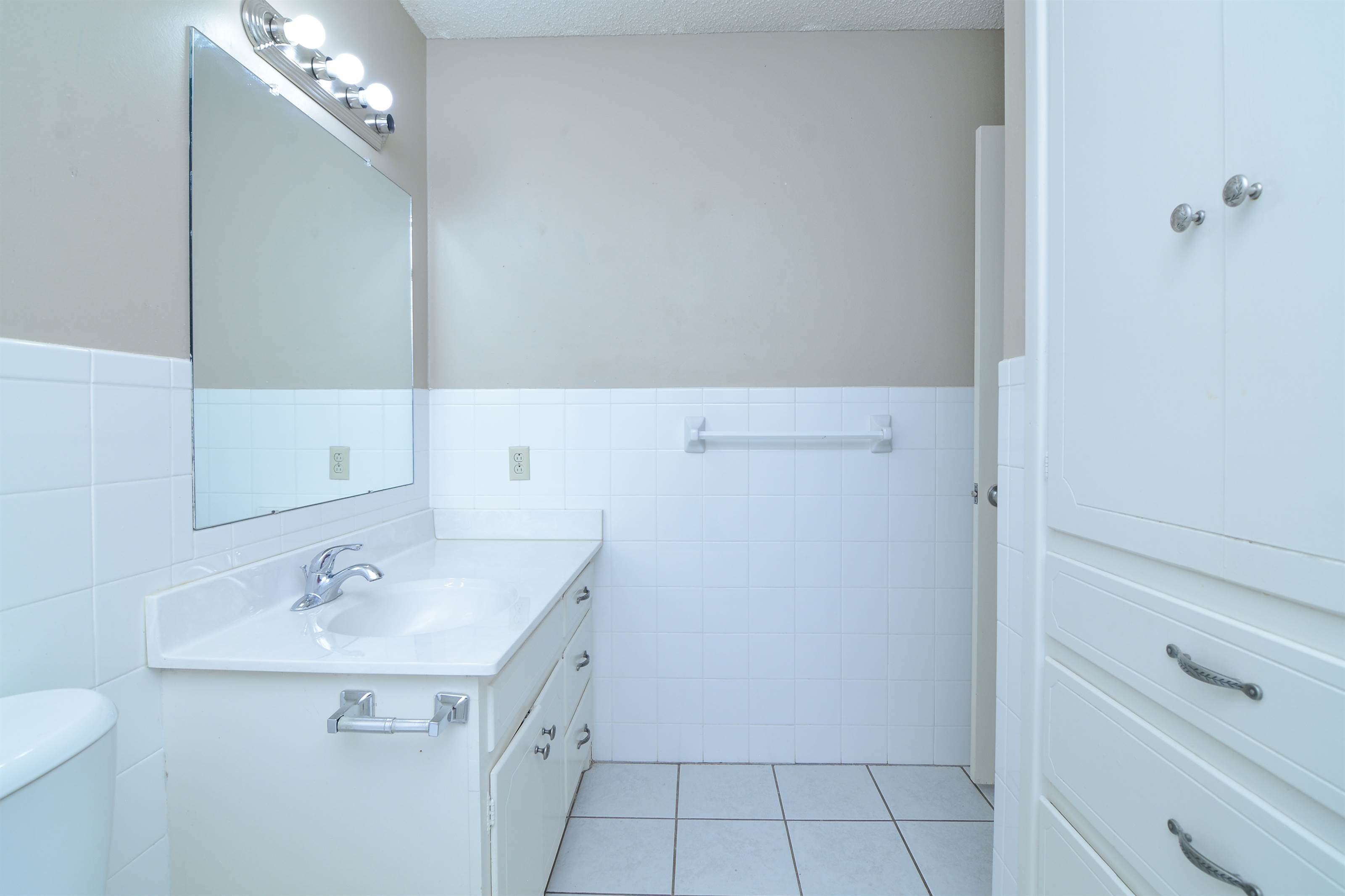 801 13th Street, Shallowater, TX 79363